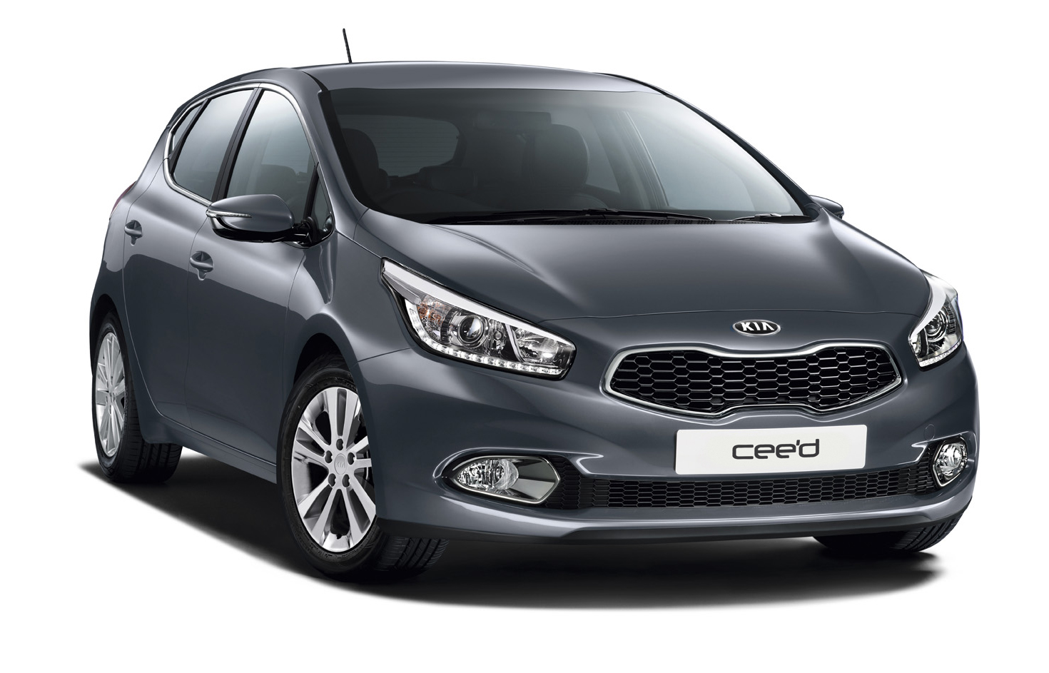 Прокат автомобиля комфорт класса Kia Seed